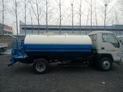 邯鄲地區(qū)東風(fēng)多利卡吸糞車價格解析與選購指南